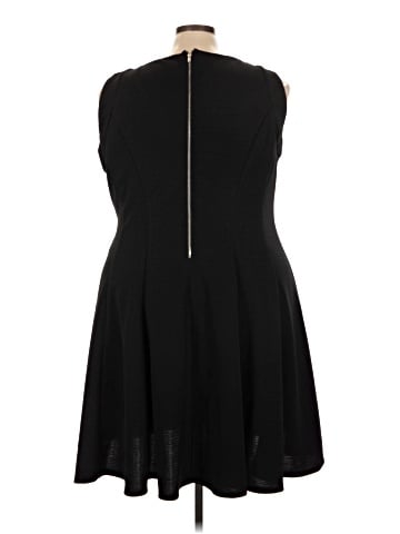 Gabby Skye Cocktail Dress (view 2)