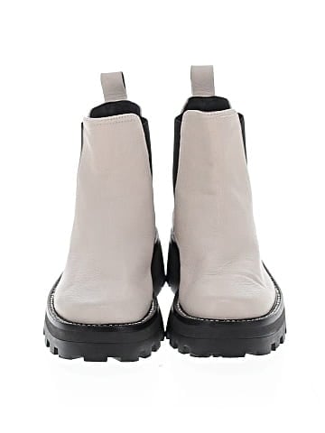 Karl Lagerfeld Ankle Boots (view 2)