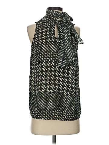 Who What Wear Sleeveless Top (view 1)
