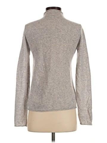 Neiman Marcus Cashmere Pullover Sweater (view 2)
