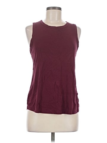 Old Navy Sleeveless T-Shirt (view 1)