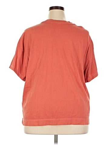Old Navy Short Sleeve T-Shirt (view 2)