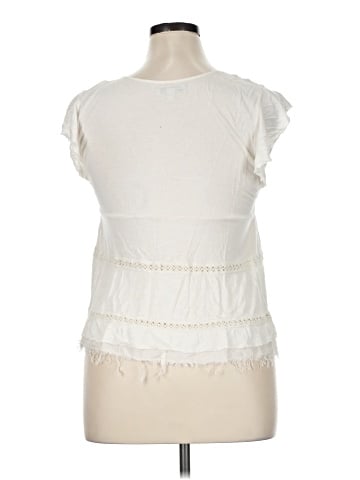 American Eagle Outfitters Sleeveless Blouse (view 2)