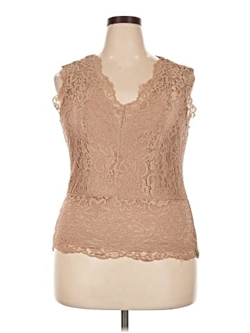 Daytrip Sleeveless Blouse (view 1)
