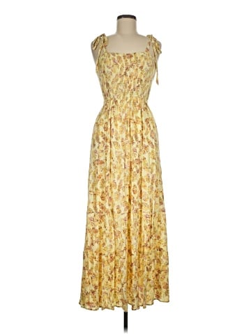 En Creme Casual Dress (view 1)