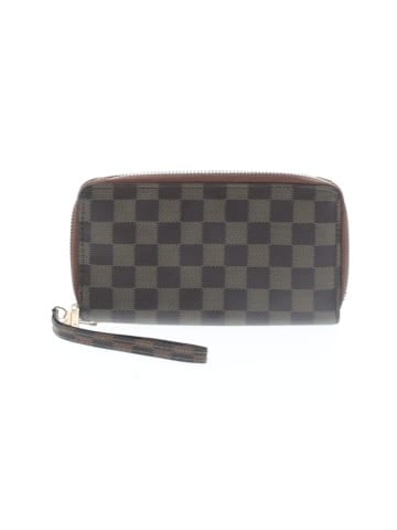 Unbranded Wristlet (view 1)