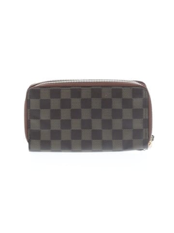 Unbranded Wristlet (view 2)