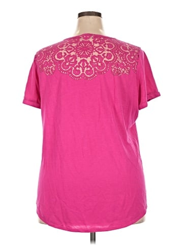 C. Wonder Short Sleeve Top (view 2)