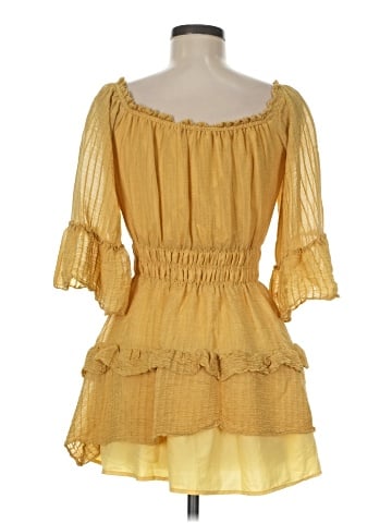Le Lis Casual Dress (view 2)