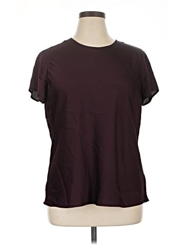 Express Outlet Short Sleeve Top (view 1)