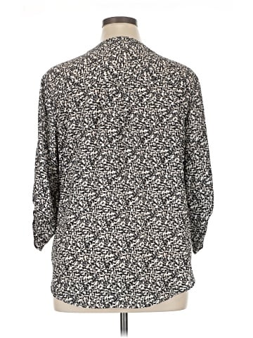 Maurices 3/4 Sleeve Blouse (view 2)