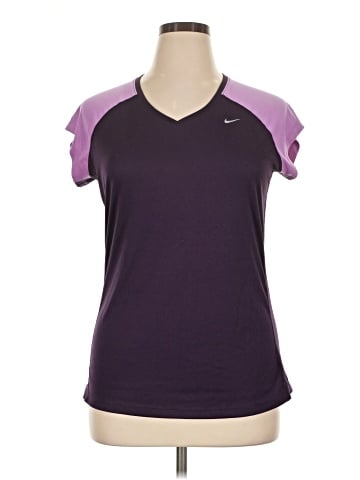 Nike Active T-Shirt (view 1)