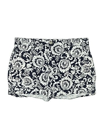 Gap Shorts (view 1)