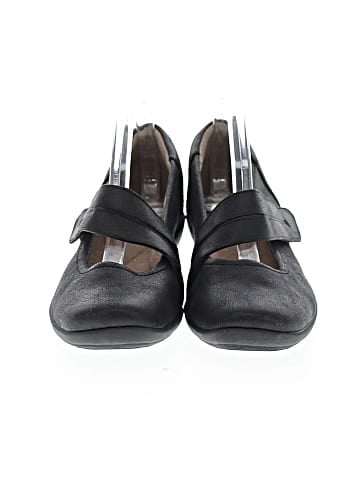 Easy Spirit Flats (view 2)