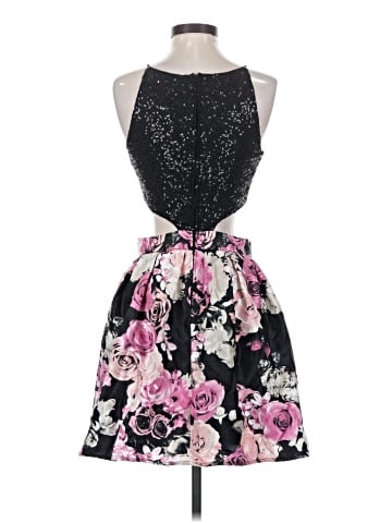 Emerald Sundae Cocktail Dress (view 2)
