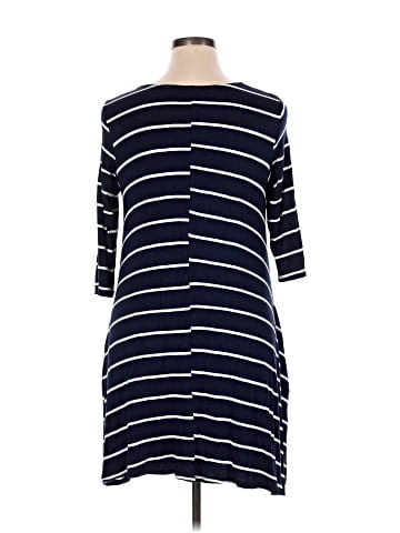 Agnes & Dora Casual Dress (view 2)