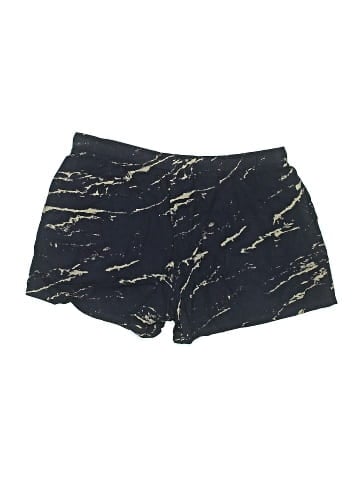 Gap Shorts (view 2)