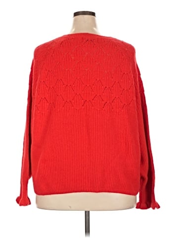 Old Navy Pullover Sweater (view 2)