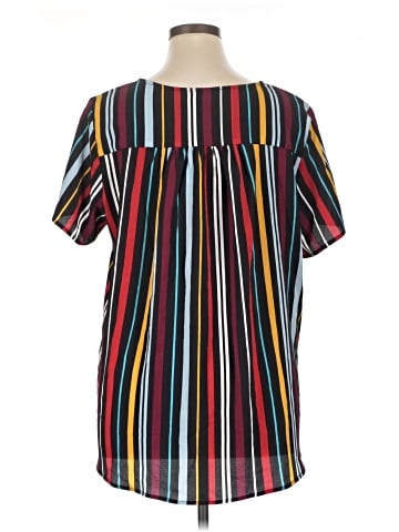 Lularoe Short Sleeve Blouse (view 2)