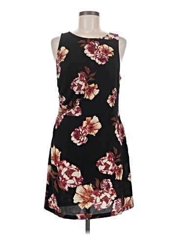 Leith Casual Dress (view 1)