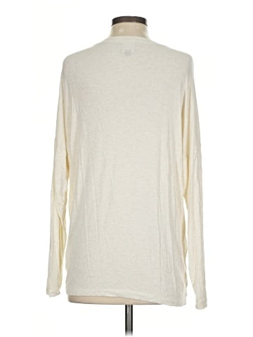 CAbi Long Sleeve Top (view 2)