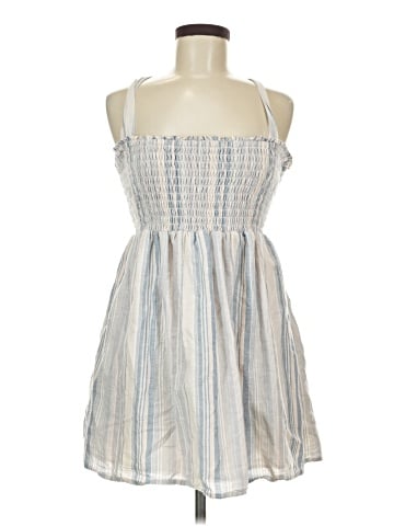 American Eagle Outfitters Casual Dress (view 1)