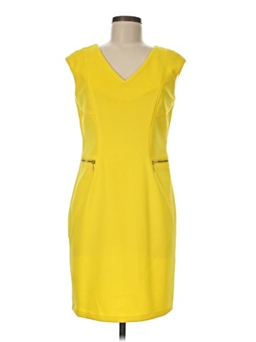 Sandra Darren Casual Dress (view 1)
