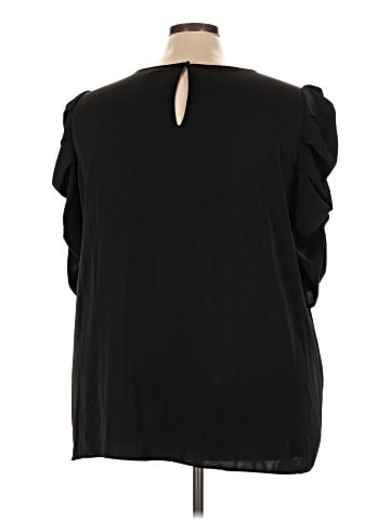 Torrid Short Sleeve Top (view 2)