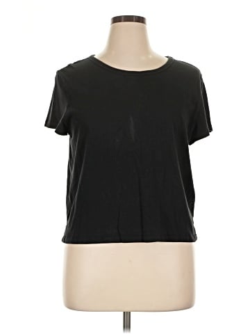 American Eagle Outfitters Short Sleeve T-Shirt (view 1)