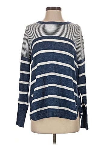 Vineyard Vines Pullover Sweater (view 1)