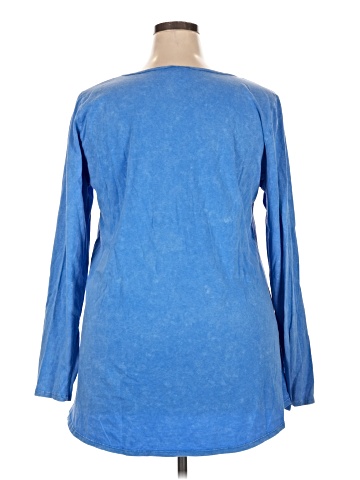 Lularoe 3/4 Sleeve T-Shirt (view 2)
