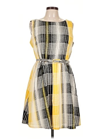 Banana Republic Factory Store Casual Dress (view 1)