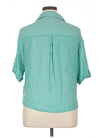 Lily Star Short Sleeve Blouse (view 2)