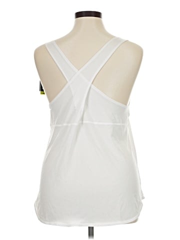 Nike Tank Top (view 2)