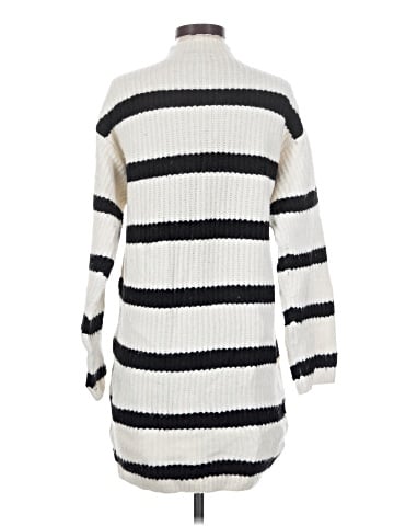 Express Pullover Sweater (view 2)