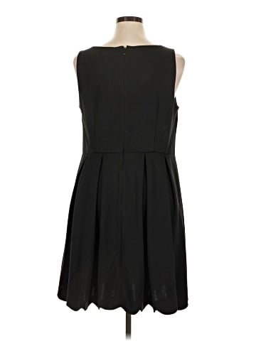 Elle Casual Dress (view 2)