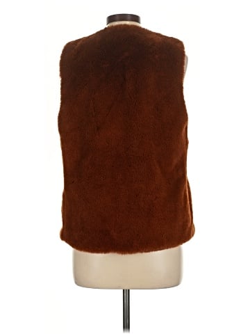 Stella & Dot Faux Fur Vest (view 2)
