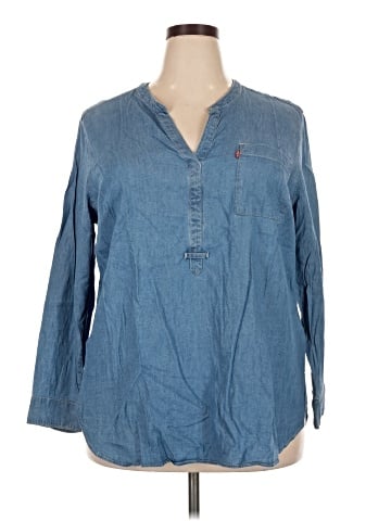 Levi's 3/4 Sleeve Button-Down Shirt (view 1)