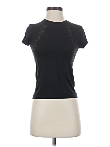 Lululemon Athletica Short Sleeve Turtleneck (view 1)