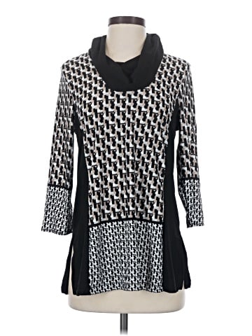 Jennie & Marlis Casual Dress (view 1)