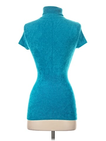 Cache Turtleneck Sweater (view 2)