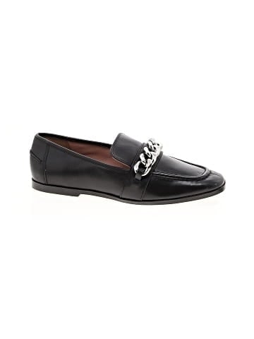 Linea Paolo Flats (view 1)
