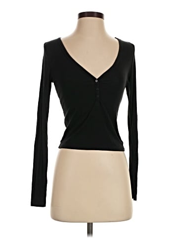 Victoria's Secret Long Sleeve T-Shirt (view 1)