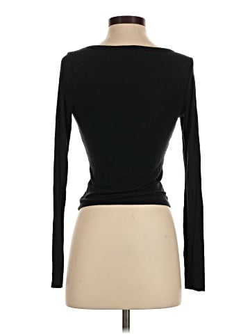 Victoria's Secret Long Sleeve T-Shirt (view 2)