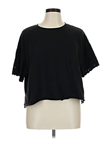 Torrid Short Sleeve T-Shirt (view 1)