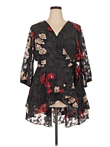 Torrid 3/4 Sleeve Blouse (view 1)