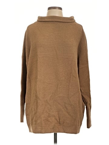 RD Style Turtleneck Sweater (view 1)