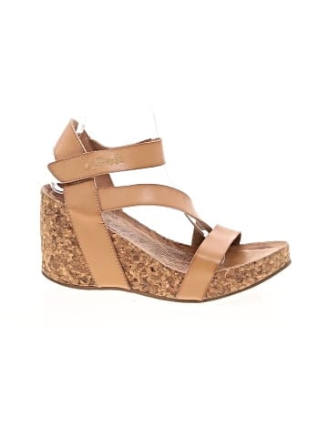 Blowfish Wedges (view 1)