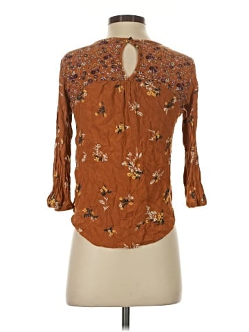 Rewind 3/4 Sleeve Blouse (view 2)