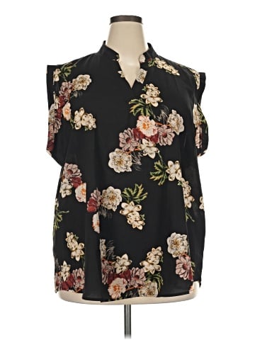 Amaryllis Sleeveless T-Shirt (view 1)